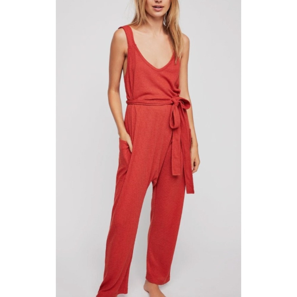 Free People Jumpsuit Womens Medium Red Excellent Waffle Knit Belted Sleeveless